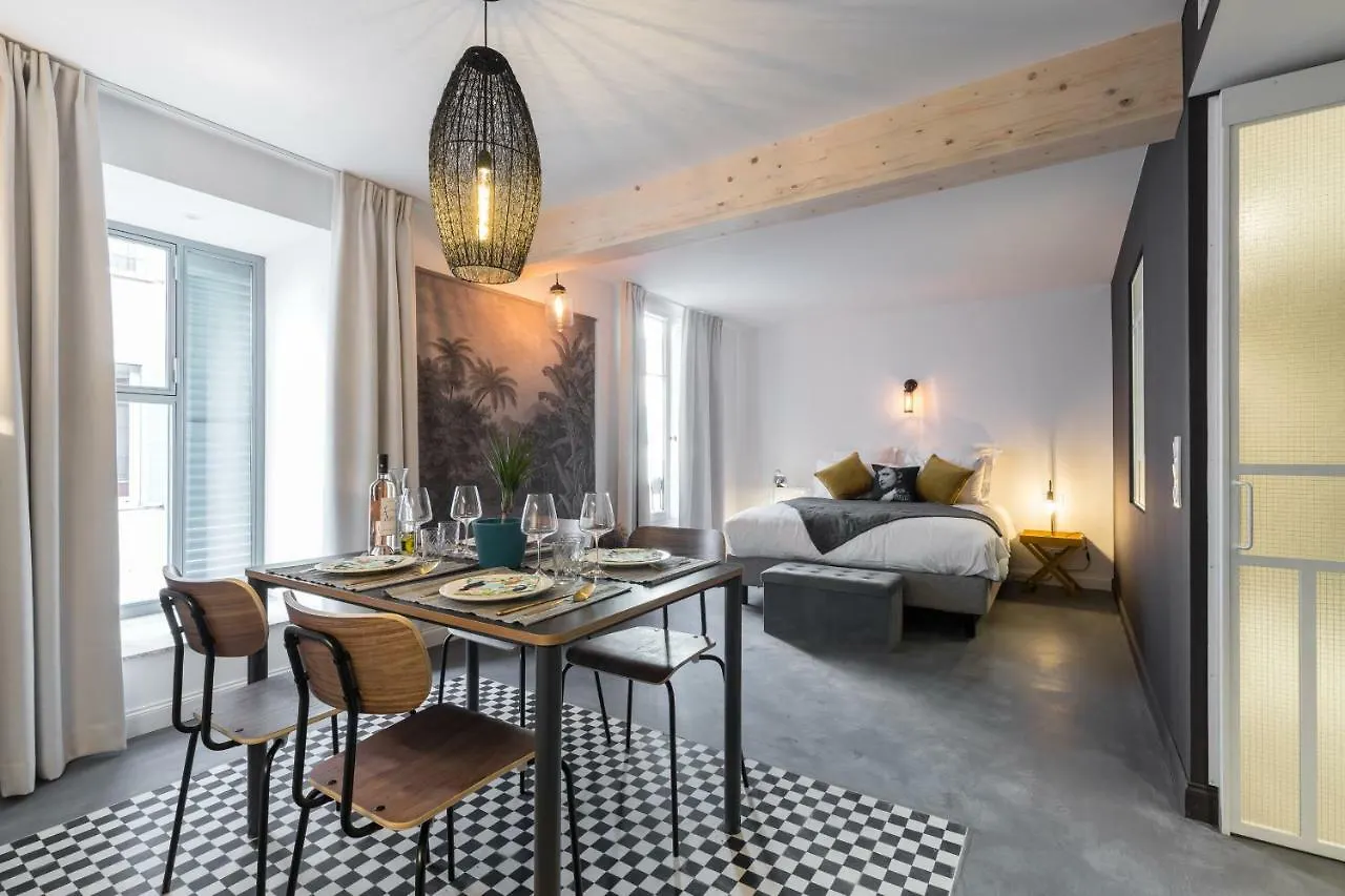 Hotel L'Abeille - Boutique Apartments Nice
