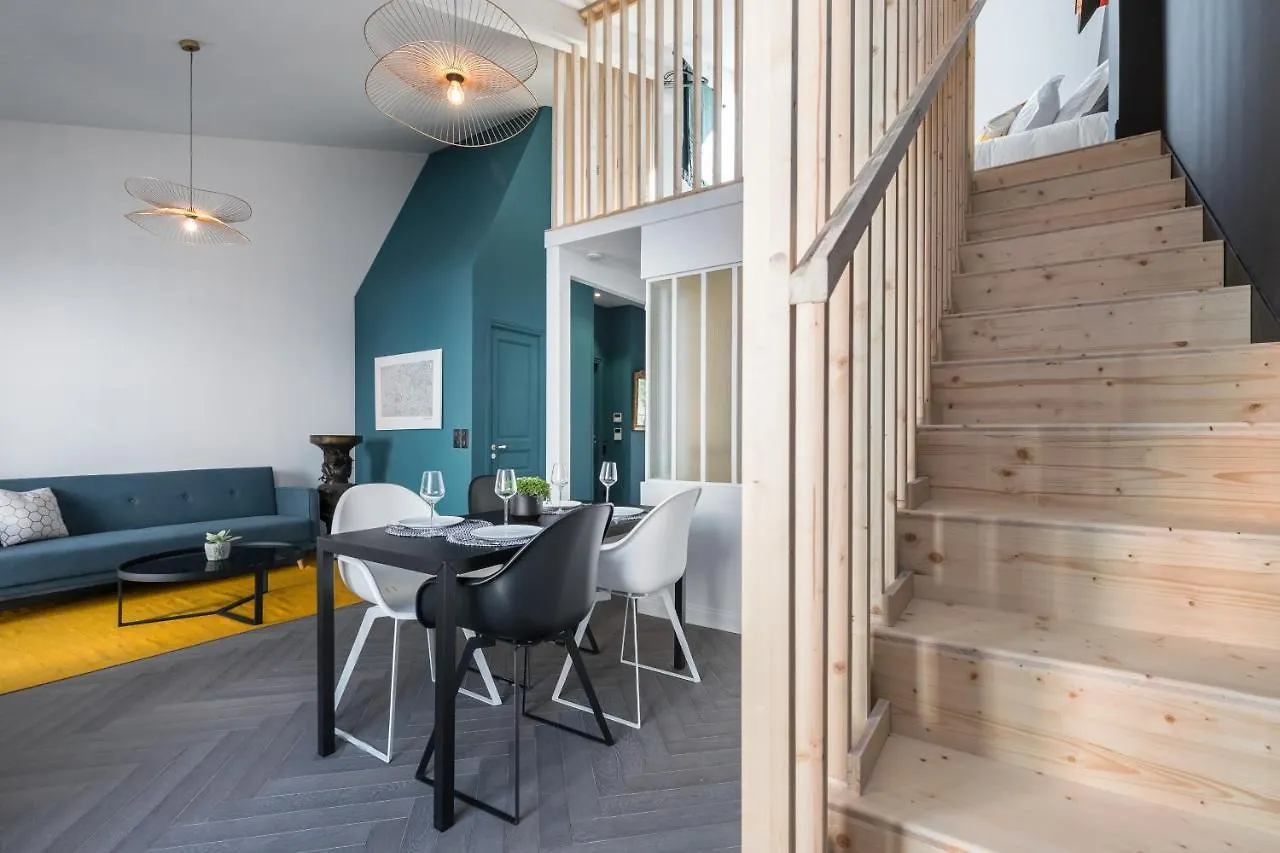 L'Abeille - Boutique Apartments Niza Hotel